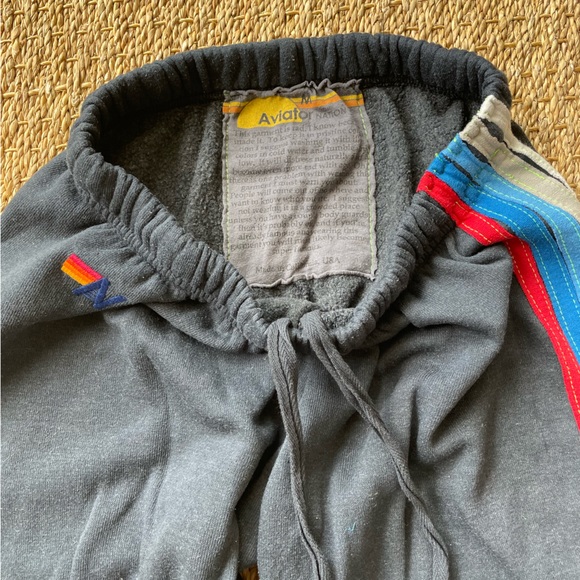 AVIATOR NATION. Navy 5 Stripe Sweatpants. Women’s Size Medium. - Picture 4 of 8